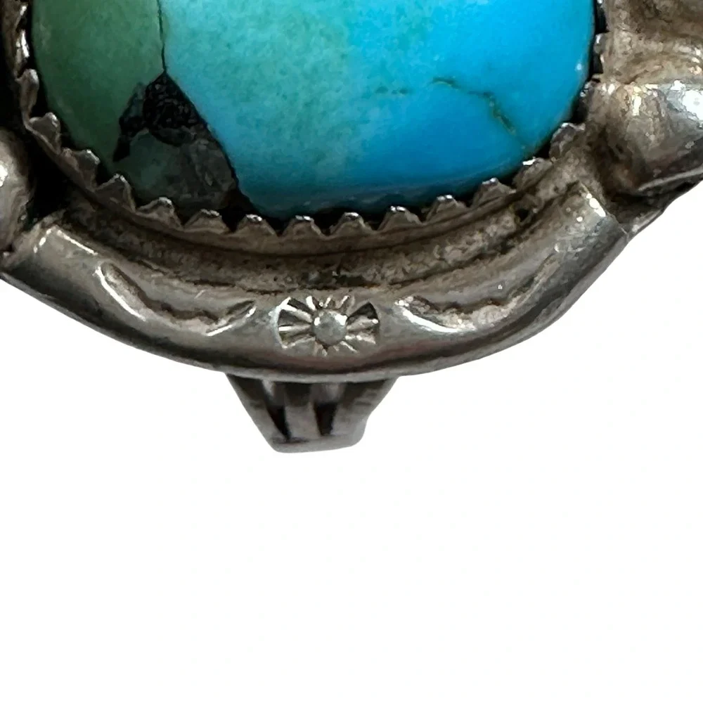 Vintage Navajo Sterling Silver Turquoise Stamped‎ Sunburst Statement Ring